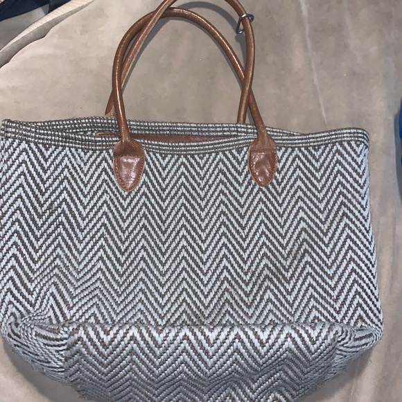 Annie Selke’s Fresh American oversized bag - Picture 1 of 6